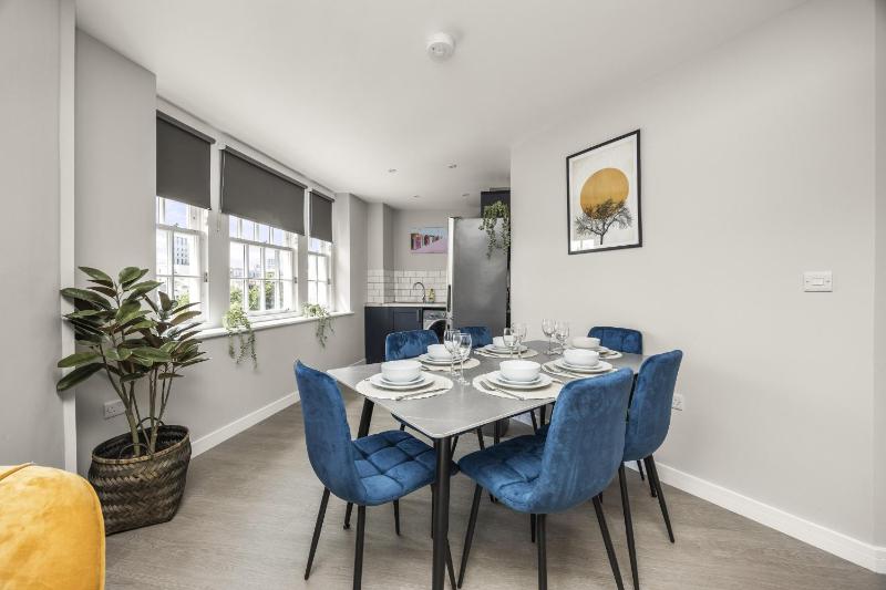Buzzing Brighton Apartment 6 By My Getaways - image 21
