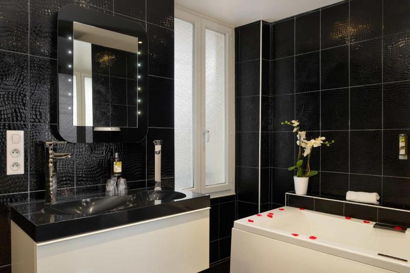 Junior Suite image 2