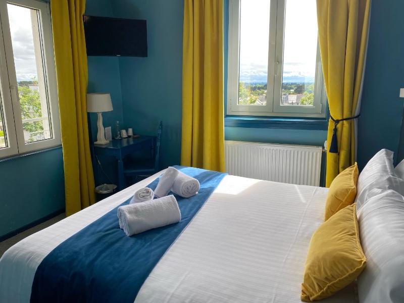 Standard Double Room image 1