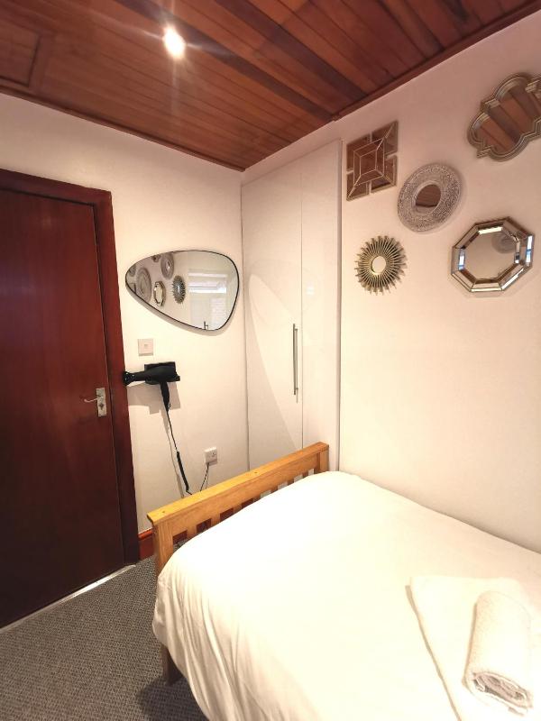 The Elmsleigh Suite at Claremont Hotel - image 2