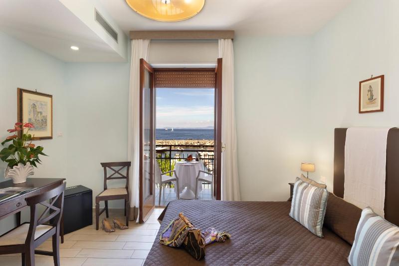 Sea Breeze Residence - image 46