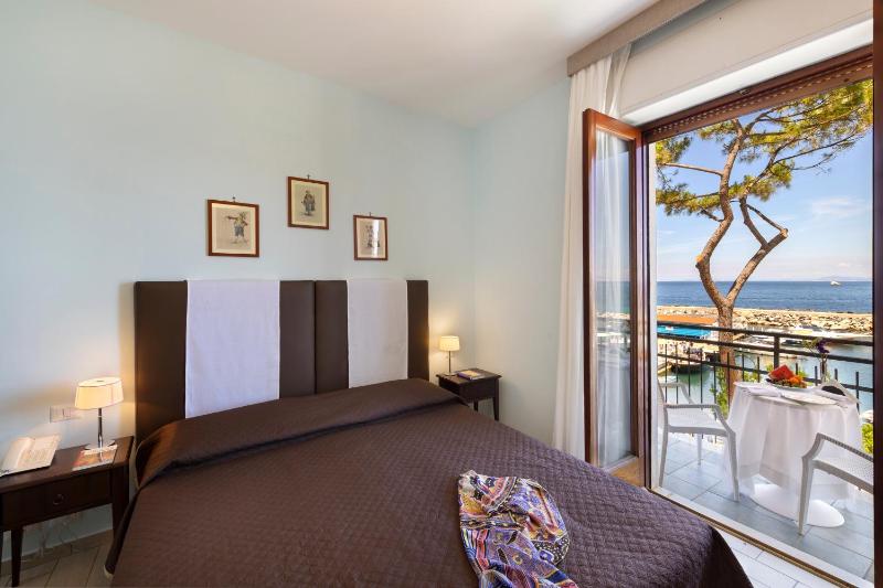 Sea Breeze Residence - image 25