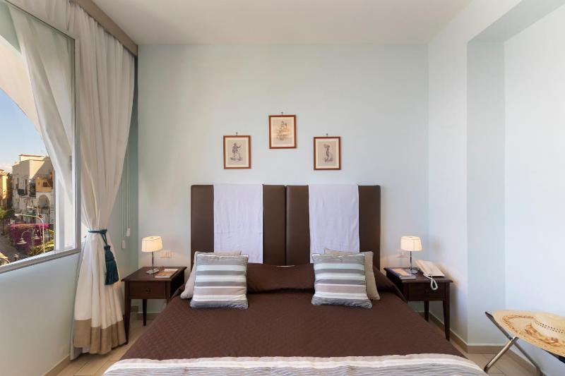 Sea Breeze Residence - image 11