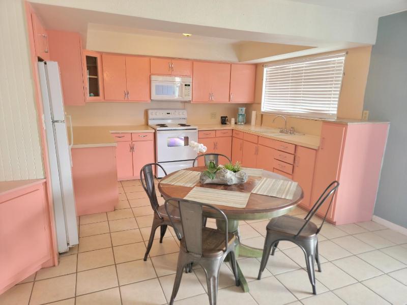 Two-Bedroom Bungalow image 3