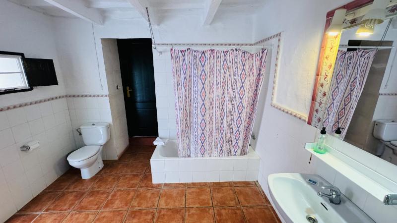 Four-Bedroom Holiday Home image 4