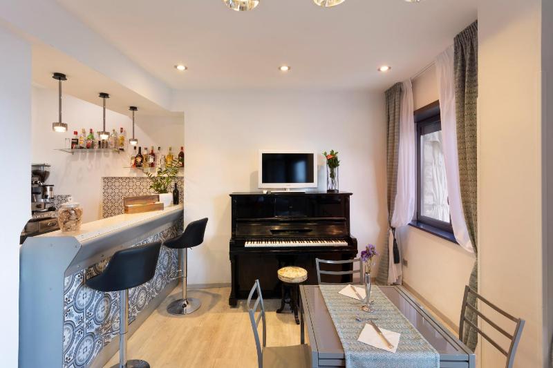 Sea Breeze Residence - image 14