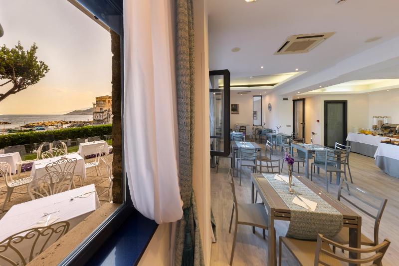Sea Breeze Residence - image 26