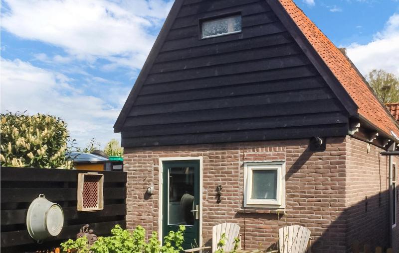 One-Bedroom Holiday Home image 1