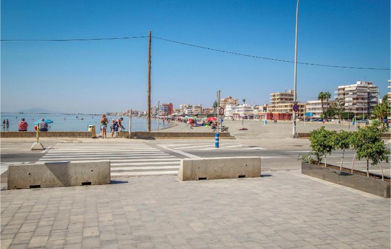 3 Bedroom Beautiful Home In Santa Pola - image 17