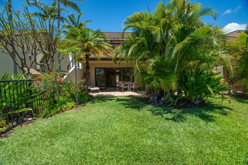 Tropical Paradise 1-bed 2-bath Oasis At The Pool - image 32