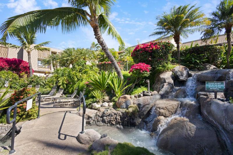Tropical Paradise 1-bed 2-bath Oasis At The Pool - image 41