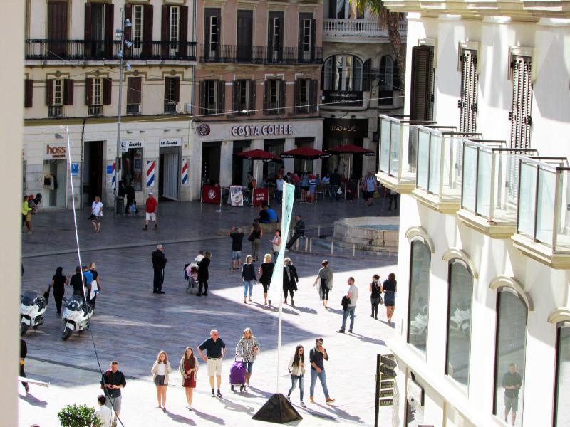 INMálaga Constitución - image 21