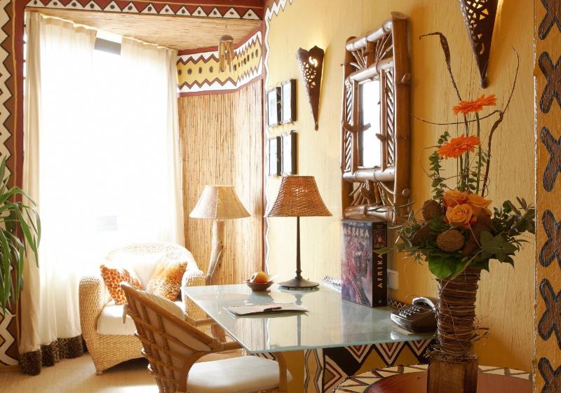 Double Room Gold image 3
