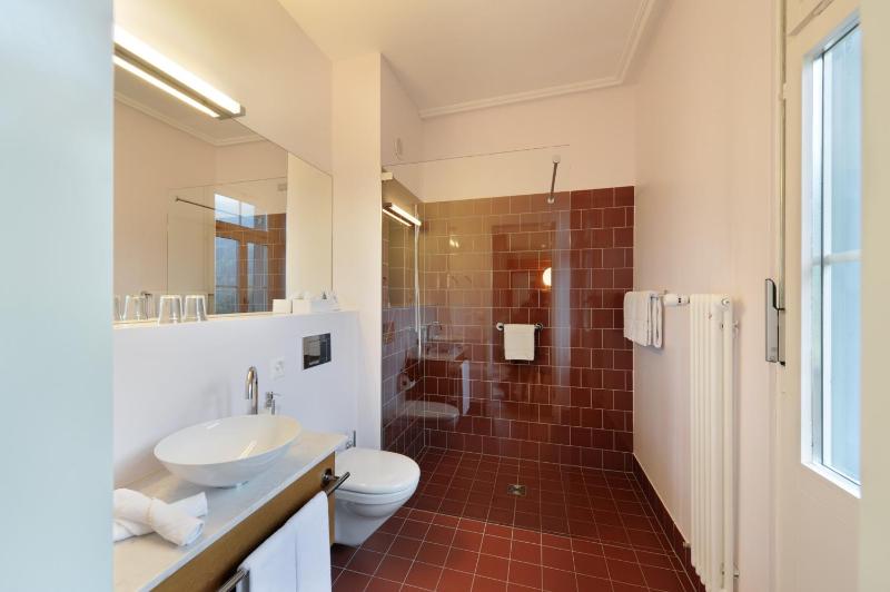 Comfort Triple Room image 3