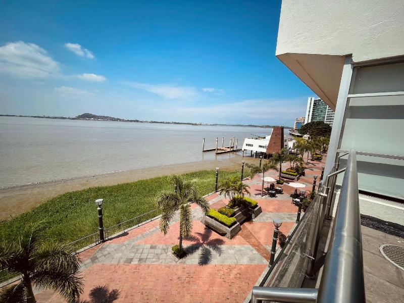 Bellini Puerto Santa Ana Suite Con Vista Al Río - image 8