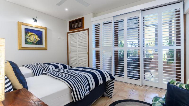 Villa 2 - Chez Willow Port Douglas - image 15