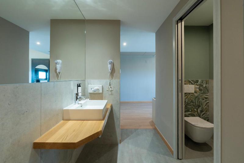 Suite image 4