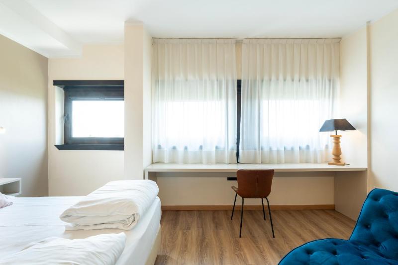 Superior Double or Twin Room image 3