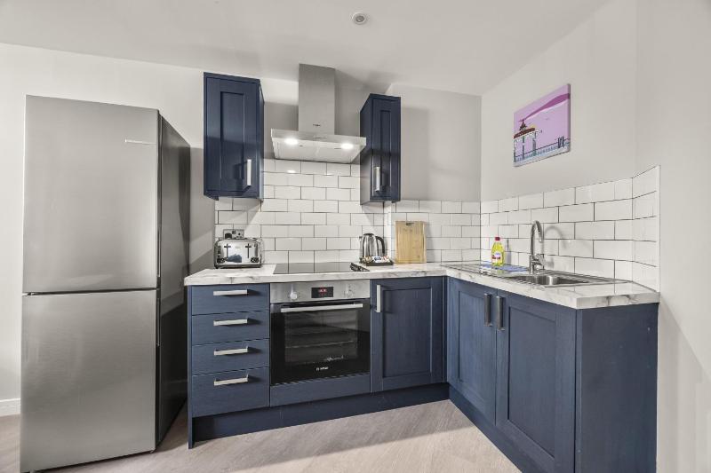 Buzzing Brighton Apartment 1 By My Getaways - image 10