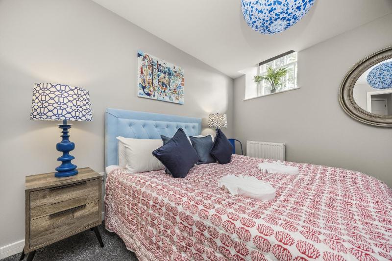 Buzzing Brighton Apartment 2 By My Getaways - image 8