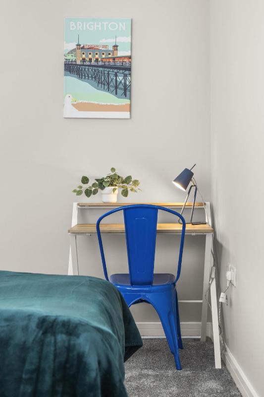 Buzzing Brighton Apartment 2 By My Getaways - image 10