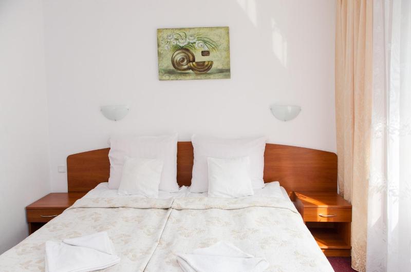 Apartment image 4