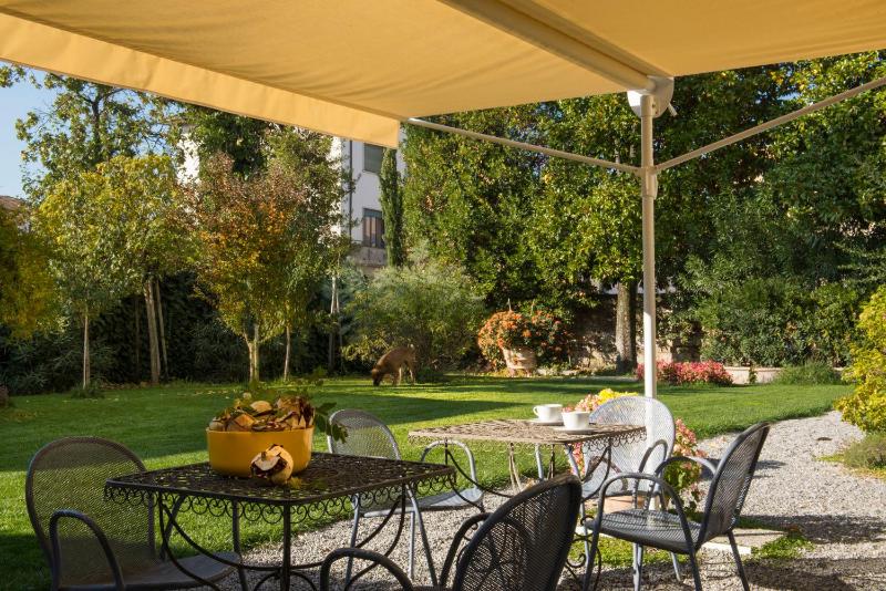 Al Porto Di Lucca B&B - image 20