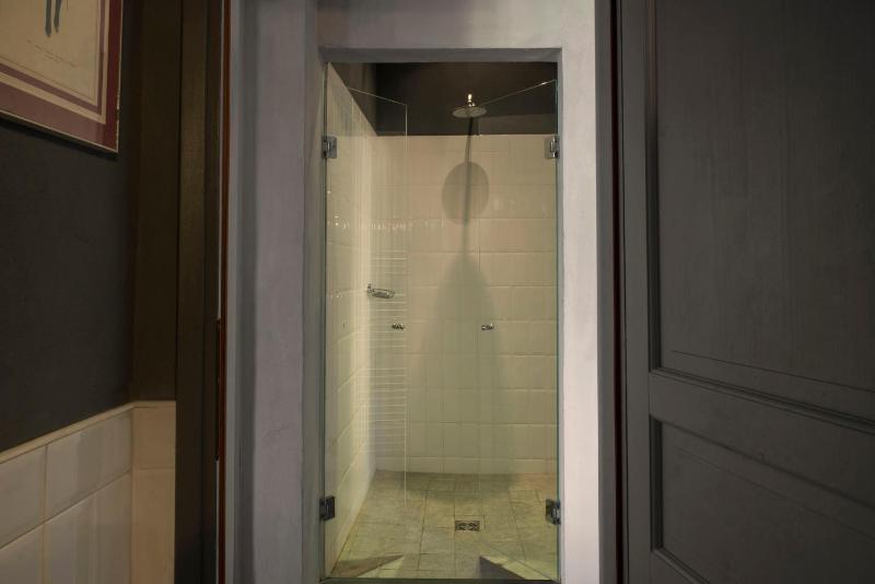 Suite image 3