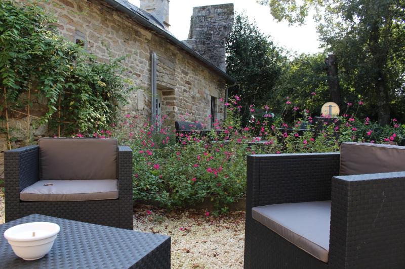 Double Room with Terrace image 3