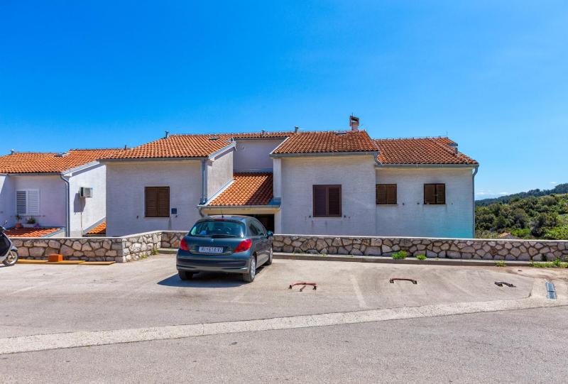 Apartments Gisela Mali Lošinj - image 14