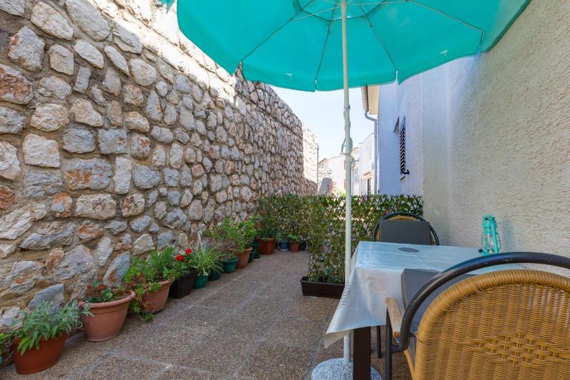 Apartments Gisela Mali Lošinj - image 12