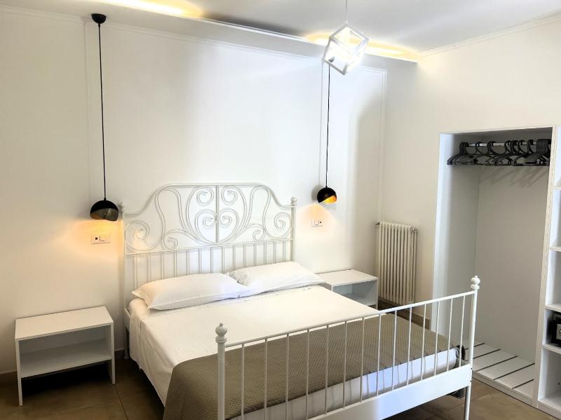 Double Room with Private Bathroom image 4