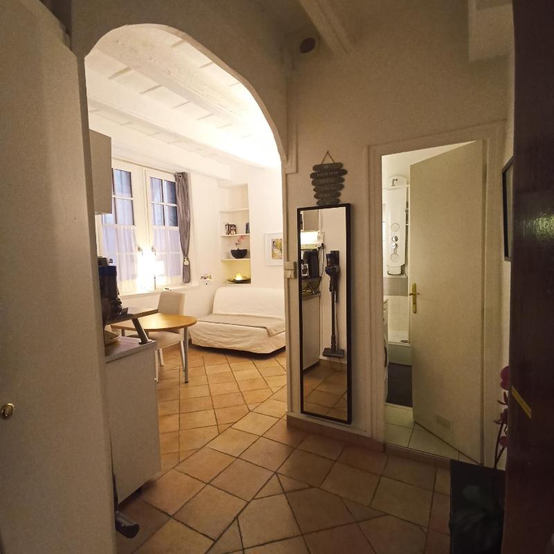 One-Bedroom Apartment (3 Adults) image 1