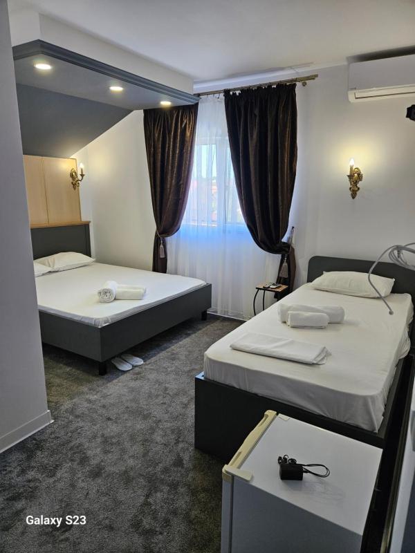 Vila Massimo - image 18