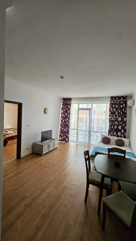 One-Bedroom Apartment with Balcony image 1