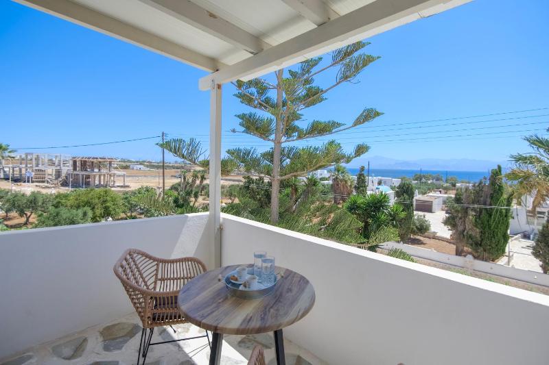 Double or Twin Room with Panoramic Sea View image 4