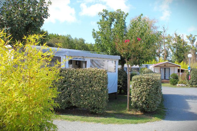 Mobile Home image 2
