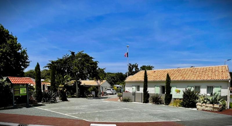 Mobile Home image 4