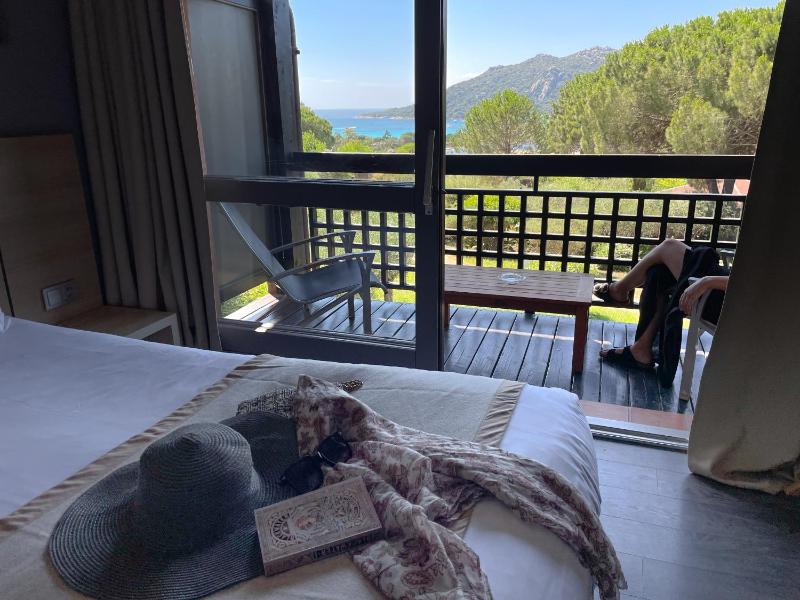 Double Room - Sea Side image 3