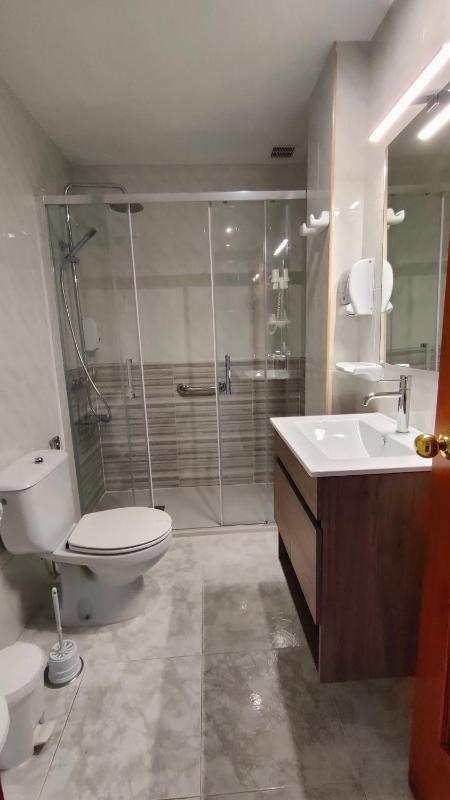 Queen Room with Sea View image 2