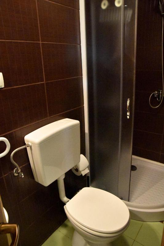 Hostel Kvarner-Rooms with private bathrooms& Dorms - image 45