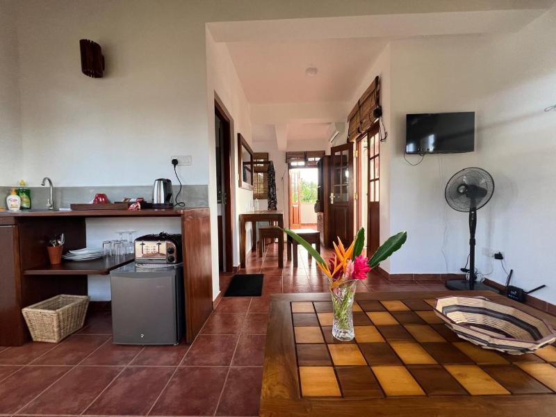 Beach Club Apartments - image 21