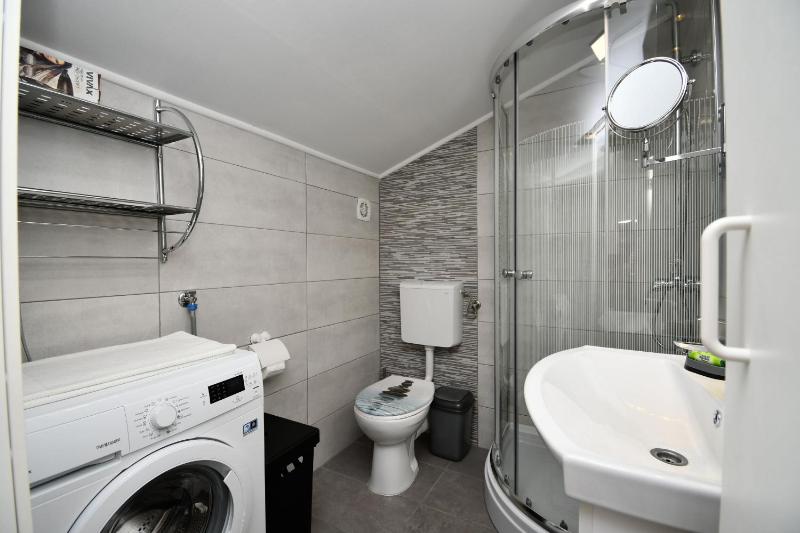 Apartment Bellevue - image 9