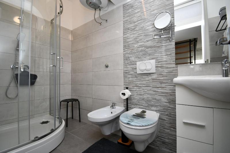 Apartment Bellevue - image 7