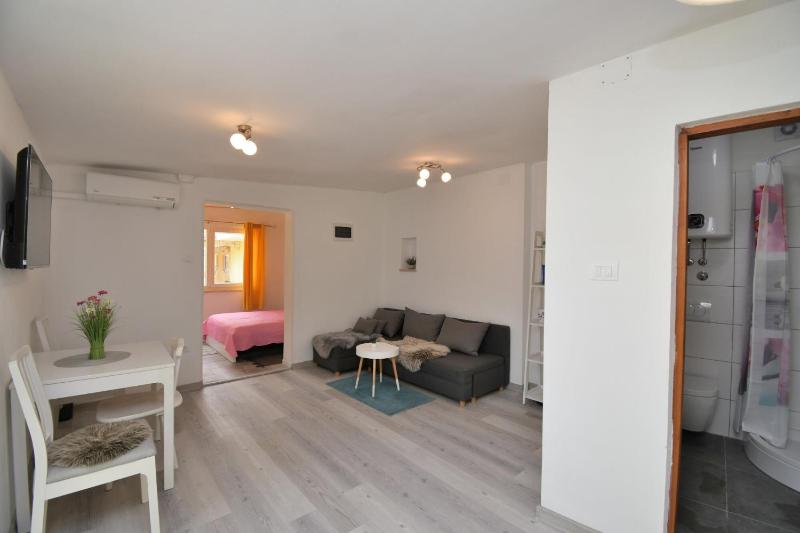 Apartment Cozy garden - image 3