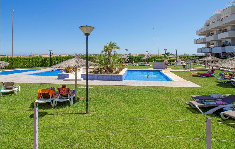 Beautiful Apartment In Orihuela Costa With Wifi - image 3