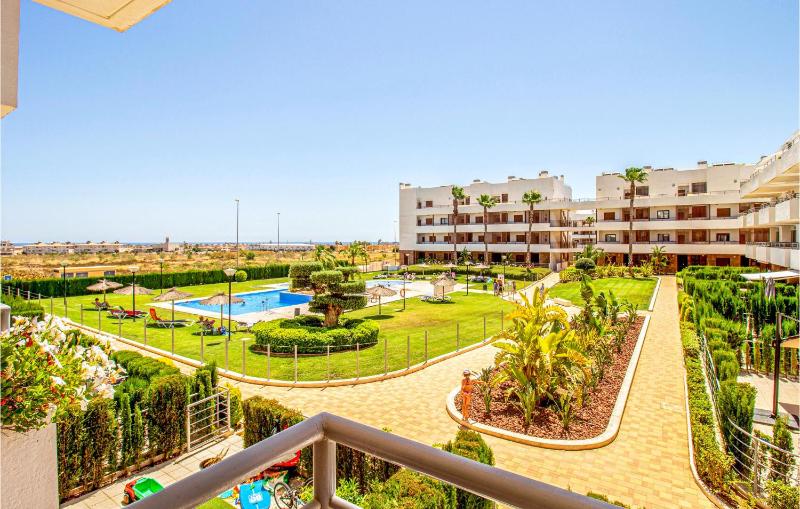 Beautiful Apartment In Orihuela Costa With Wifi - image 6