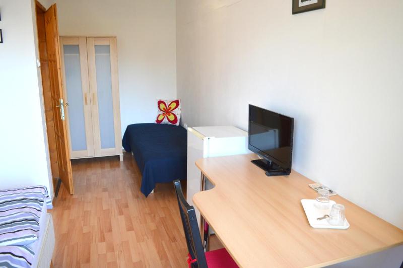 Triple Room image 2