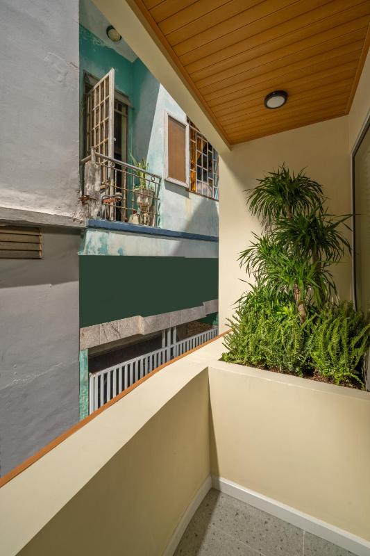 June House - Walk to Dragon Bridge - image 3