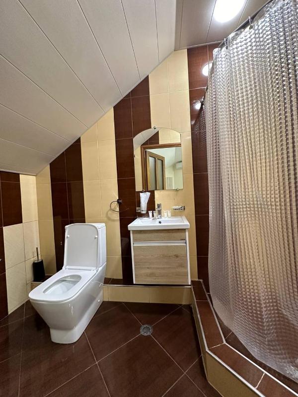 Double or Twin Room with Balcony image 4